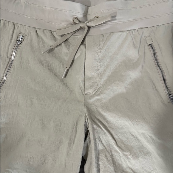 Athleta Trekkie North Jogger pants. - Picture 2 of 5